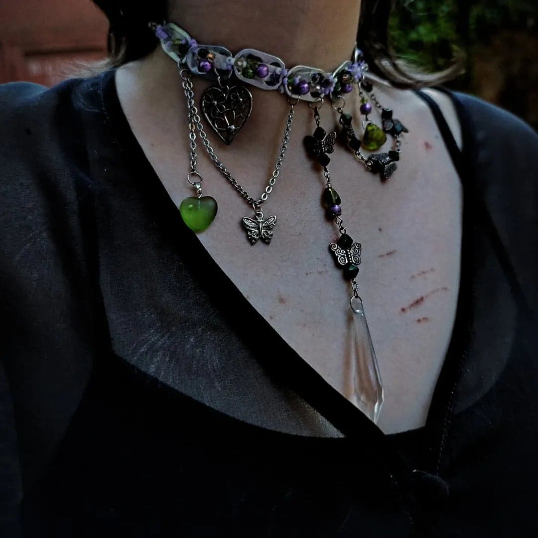Náhrdelník hippie dark witch